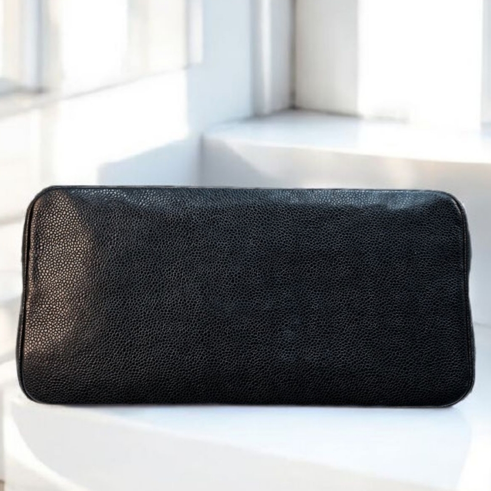 ✨️Authentic Chanel Black Medallion Caviar Leather Tote Bag (Excellent Condition) - Picture 12 of 16